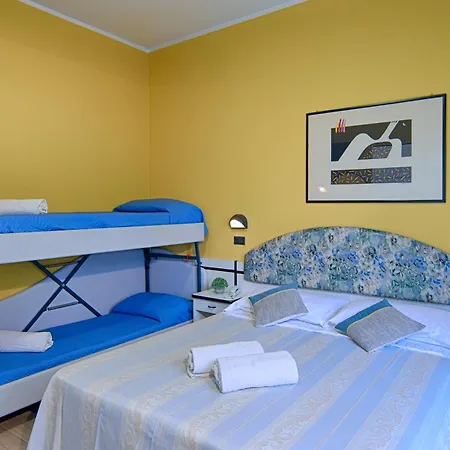 Madison Hotel