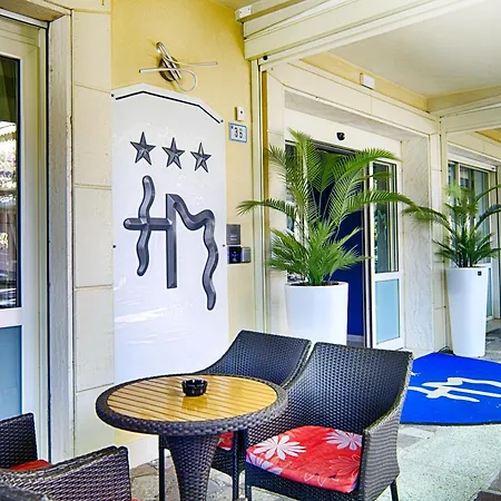 Hotel Madison 3*